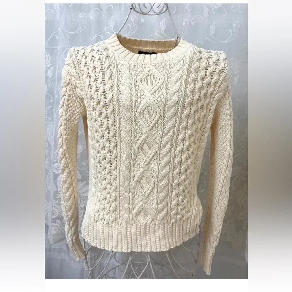 Polo Ralph Lauren Cable Knit Pullover Classic Sweater Size XS Round Neck
Ivory - Picture 2 of 15